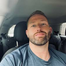 Anyone have any idea why these two planes have been here for the last 30  minutes ?