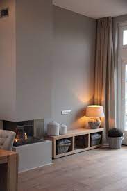 love this wall color and how it matched the ceiling to floor drapery thuisdecoratie huis interieur home deco