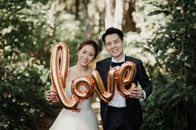 In pre wedding you should have a nice professional portraits photography poses, that's makes you love moments forever. 30 Romantic Fun Pre Wedding Shoot Poses That Engaged Couple Needs To Try Onethreeonefour