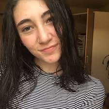 Zoe Bishop (@ZoeBishop9)