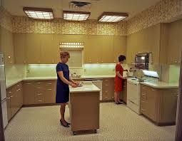 Reswara home design siap membantu anda mewujudkan rumah idaman anda. See How Kitchen Trends Have Drastically Changed Over The Past 100 Years
