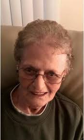 Kami Finley's Instagram, Twitter & Facebook