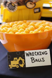 Bauarbeiter Essen Mhh Lecker Fur Unsere Bauarbeiter Party Ist Das Die Pe Construction Theme Birthday Party Dump Truck Birthday Party Construction Party Food