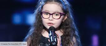 Blind audition von the voice kids germany 2018. Emma Gagnante De The Voice Kids Comment La Musique L Aide A Supporter Sa Maladie Gala