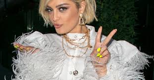 Bleta rexha was born on august 30, 1989 in brooklyn, new york city, new york & raised in staten island, new york city, new york. Fur Bebe Rexha Spielt Die Chemie Eine Grossere Rolle Als Das Geschlecht