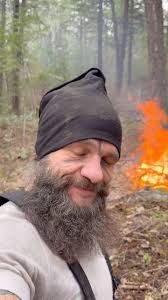 Help me understand please @dylanvanr , @doubleacyr ,  @behindtheshield911.2.0