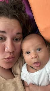 Jade Barker's Instagram, Twitter & Facebook