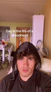 Day in The Life of A Level 10 Dreadhead