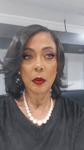 Alretha Thomas (@althomas4reel)’s videos with Red lipstick is for putas.