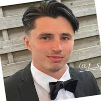 Penelope Huber's Instagram, Twitter & Facebook