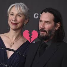 Keanu Reeves and artist Alexandra Grant split just before their wedding,  and there's plenty of evidence that someone was trying to sabotage their  relationship. Was it him or her? Full story: https://news75today.com/u2bv