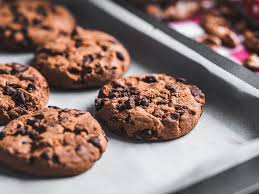 Печенье с шоколадными кусочками и орехами: лучшие рецепты