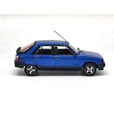 Image result for Bleu Navy 1982 Renault