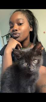 Kissing a sick canary and getting Chirpies disease