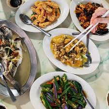 But dear borneo, we are not done together! Heng Kee Seafood Kuching Sarawak