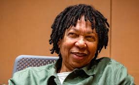 Jornalista Wanda Chase morre aos 74 anos