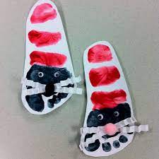 Pin By Amanda Arnold On Classroom Ideas Dr Seuss Art Seuss Crafts Dr Seuss Crafts