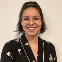 Evelyn Artiga's Instagram, Twitter & Facebook