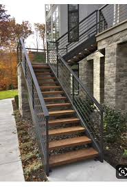 Pin By Nur Fathia On Casas Exterior Stair Railing Staircase Outdoor Exterior Stairs