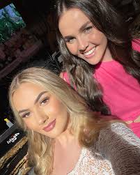 Ebony Danielle (@the_ebony_stringer) • Instagram photos and videos