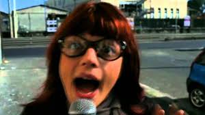 Carmen Consoli vs. Restylers