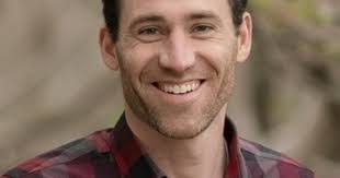 Benjamin Knopp's Instagram, Twitter & Facebook