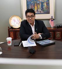 Presiden dan ketua pegawai eksekutif kumpulan petronas, tengku muhammad taufik tengku aziz berkata, industri minyak dan gas berdepan cabaran pada separuh pertama tahun ini sehingga menjejaskan industri secara ketara. Leadership Dialogue With Tengku Muhammad Taufik Cute766