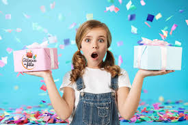 A 11, 11 et 12 ans, votre fils sait le thème ou les couleurs qu'elle aime pour sa déco d'anniversaire. Gateau D Anniversaire 10 Ans Ou 11 Ans Gateau D Anniversaire Pour Ado De 12 Ans Super Gateaux