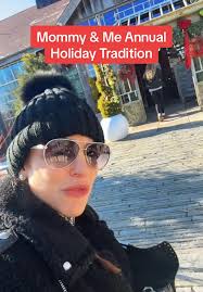 Christmas Tree Ornament Hamptons