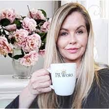 Tracy Roscher's Instagram, Twitter & Facebook