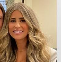 Abby Roe's Instagram, Twitter & Facebook