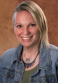 Stephanie Behlke's Instagram, Twitter & Facebook