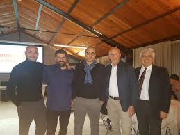 Si è conclusa con le dimissioni di gian luca pecchini la vicenda relativa all'incredibile esclusione di aurora leone dalla cena che precedeva la partita del cuore, in programma stasera all'allianz stadium. Cena Di Natale Con Gli Sponsor Per Il Mantova Mantovasport24 It