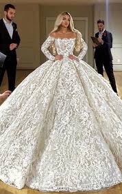 Off Shoulder Full Lace Ball Gown Wedding Dress Luxury Long Sleeves Dubai Wedding Gowns Ball Gowns Wedding Lace Wedding Dress With Sleeves Wedding Dress Guide