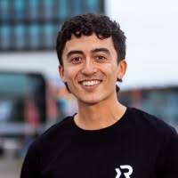 9800+ perfiles de «;) Gem»