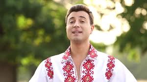 Cantecul imi e rugaciune si scena altar! Valentin Sanfira Nu MÄ SchimbÄ Banii N ViaÈÄ Official Video Nou Youtube