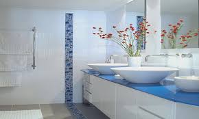 Carrelage pour cuisine ou salle de bains triangle émaillé 19x19 en faience img_2290a. Tailles De Carrelage Differentes Pour Une Salle De Bain Original