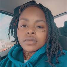 Hello my name Is Darrell. I'm a single new to the Las Vegas area from  Kansas. I'm looking for help information