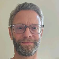 The holy framework war.