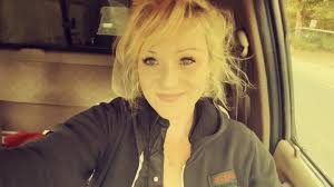 Look who's joining our roster! New music coming soon, stay tuned for a  single and EP! 💜 @linneas.garden #indielabels #bostonrock