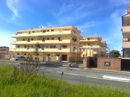 Balcone e grande terrazzo con vista. Passoscuro Nuove Costruzioni Signorili Ampi Terrazzi