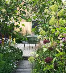 Farlam Chandler Are Experts In Creative Yet Timeless Garden Landscape Design Garden Inspiration Landscape Design Garden Landscape Design