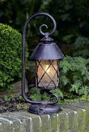 Mittelalterliche Gartenleuchte Aus Schmiedeeisen Al 6659 Von Robers Aussenleuchten Bild 1 Mittelalterliche Garten Schmiedeeisen Alte Laternen Laterne Garten