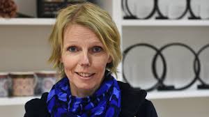 Hon storsatsar i Tollarp