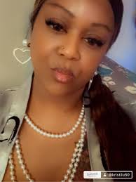 Introduction of a new group member