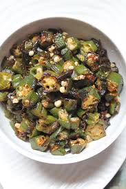 Lady's finger also know as okra is very common in indian cooking.okra is known as vendakkai in tamil and bhindi in hindi. Ladies Finger Poriyal Recipe Vendakkai Poriyal Recipe Great Tips To Get Rid Of The Sliminess Yummy Tummy