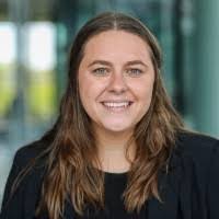 Ariel Spicer's Instagram, Twitter & Facebook