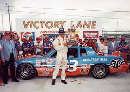 Tony stewart is the only driver who has ever won a winston cup in the old points system and a nextel cup in the new system, as well as the only race car driver in history who has won a nascar and. Nascar Drivers With Most Cup Series Wins All Time