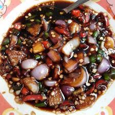 Selain cocolan sambal kecap biasanya dibuat pelengkap untuk makan sayur sop, bikin sayur lebih maknyus! 10 Lauk Pendamping Sayur Sop Yang Bikin Nafsu Makan Meningkat