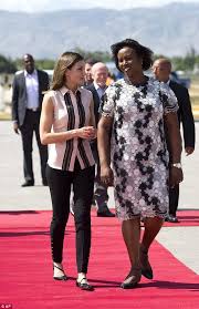 Wählen sie aus erstklassigen inhalten zum thema martine moise in höchster qualität. Pin On Blouses